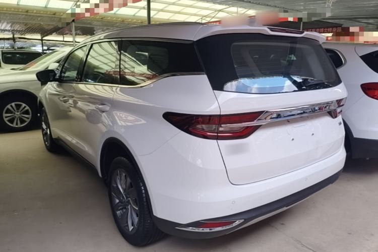 Geely Jiajie 2021 — 4
