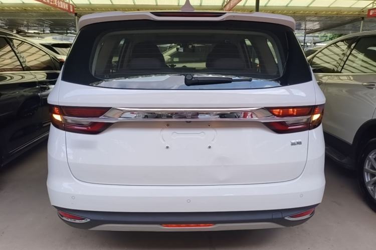 Geely Jiajie 2021 — 5