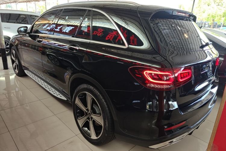 Mercedes-Benz GLC 300 L 2022 — фото 4