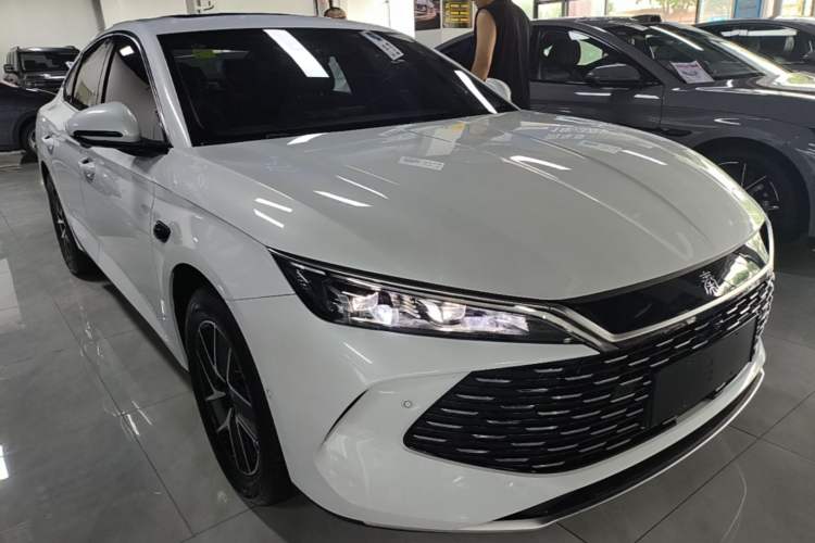 BYD Qin L 2025 — фото 3