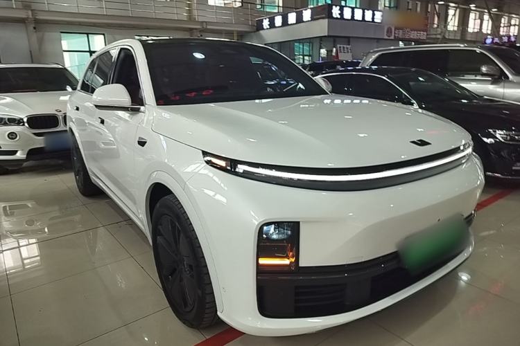 Li Auto L7 2024 — 3
