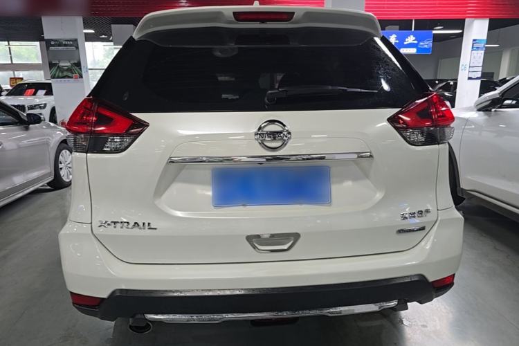 Nissan Rogue 2020 — 5