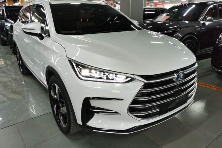 BYD Tang 2023 — 3