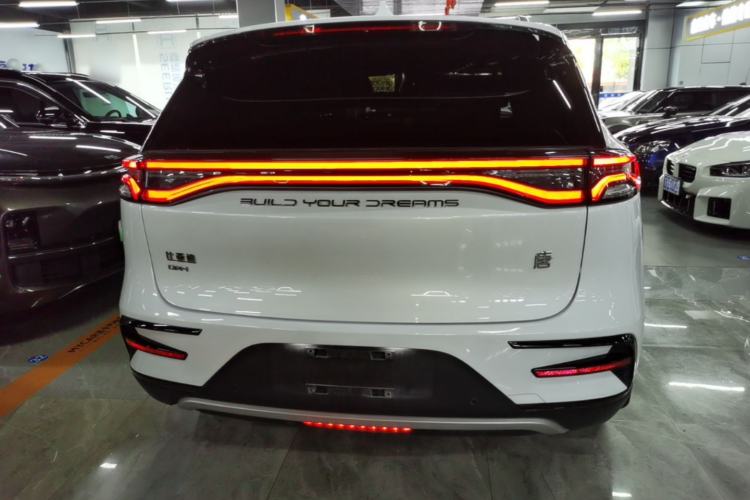 BYD Tang 2023 — 5