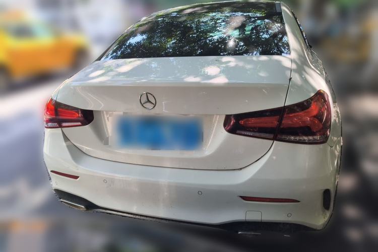 Mercedes-Benz A 200 L 2020 — фото 5