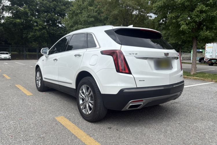 Cadillac XT5 2021 — фото 3