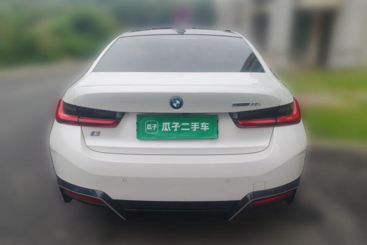 BMW i3 2022 — 5