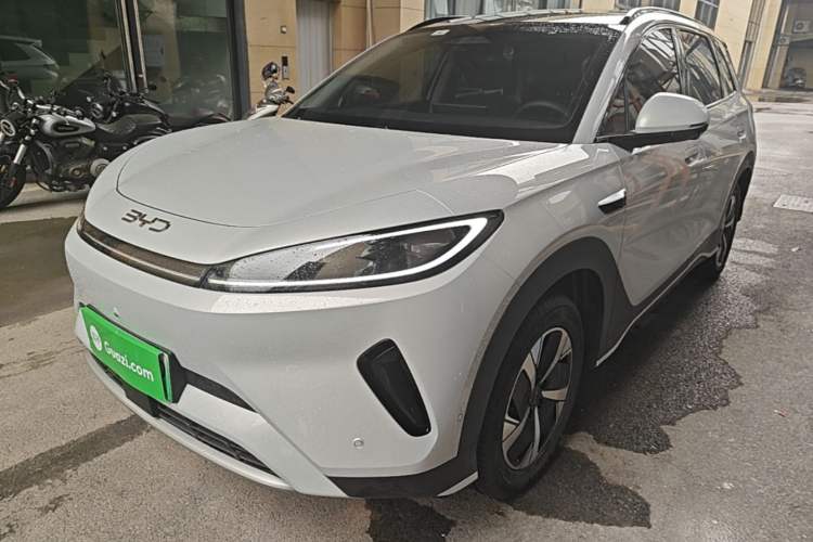BYD Sealion 05 EV 2025 — фото 1