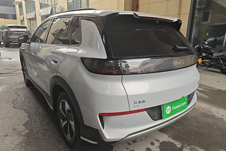 BYD Sealion 05 EV 2025 — фото 4