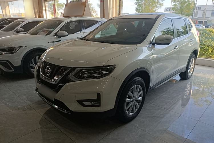 Nissan X-Trail 2023 — фото 1