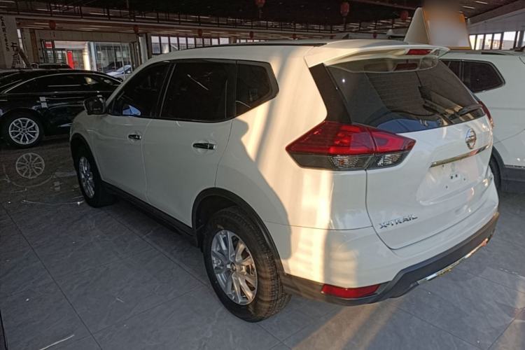 Nissan X-Trail 2023 — фото 4