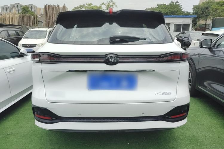 ChangAn CS75 PLUS 2025 — 5