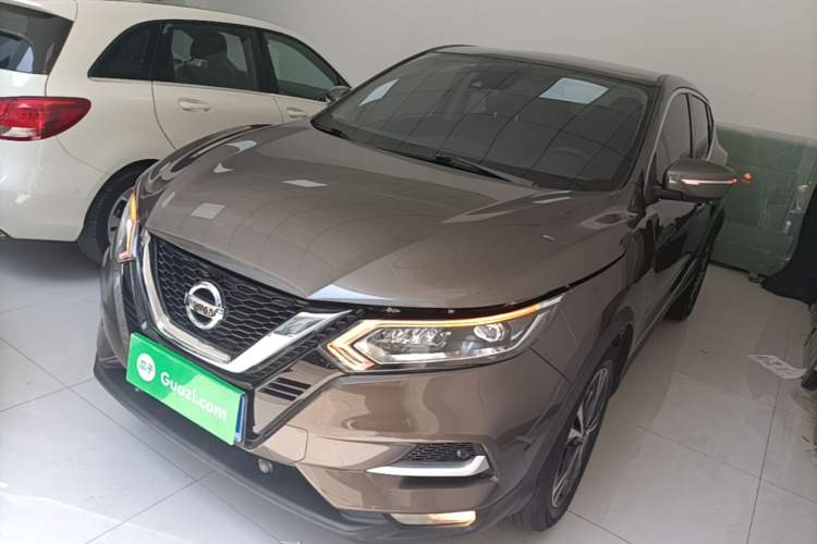 Nissan Qashqai 2021 — фото 1