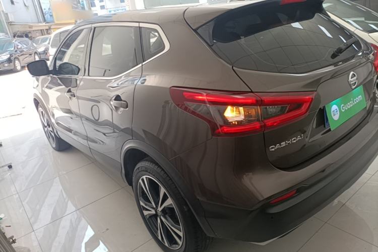 Nissan Qashqai 2021 — фото 4