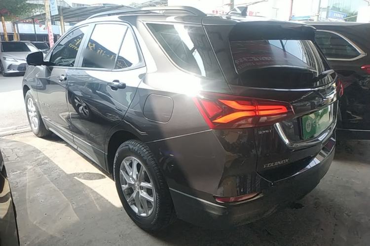 Chevrolet Equinox 2021 — 4
