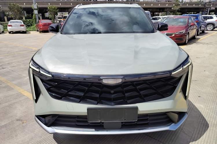 Geely Auto auto emgrand x7 sport 2023 — фото 2