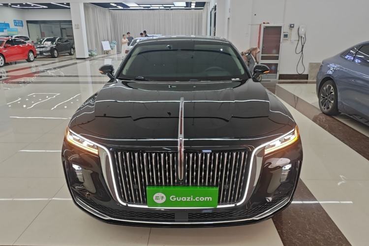 Hongqi H9 2022 — 2