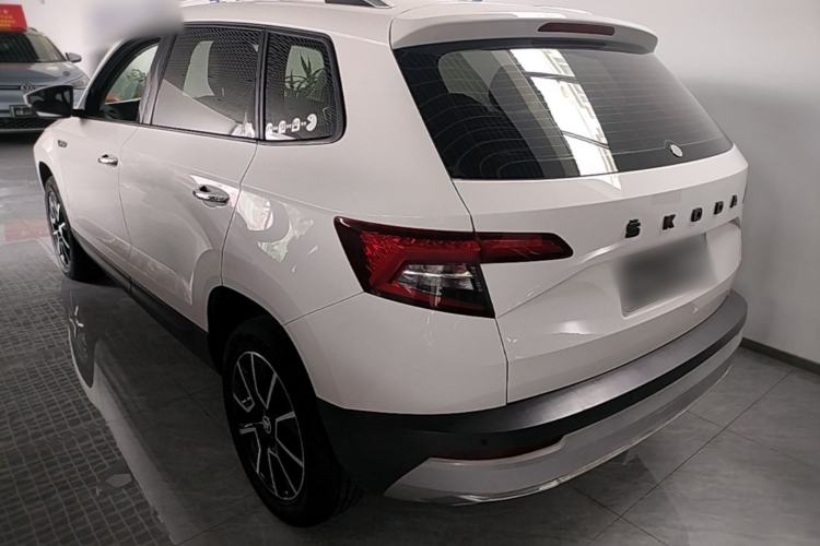 Skoda Karoq 2021 — фото 4