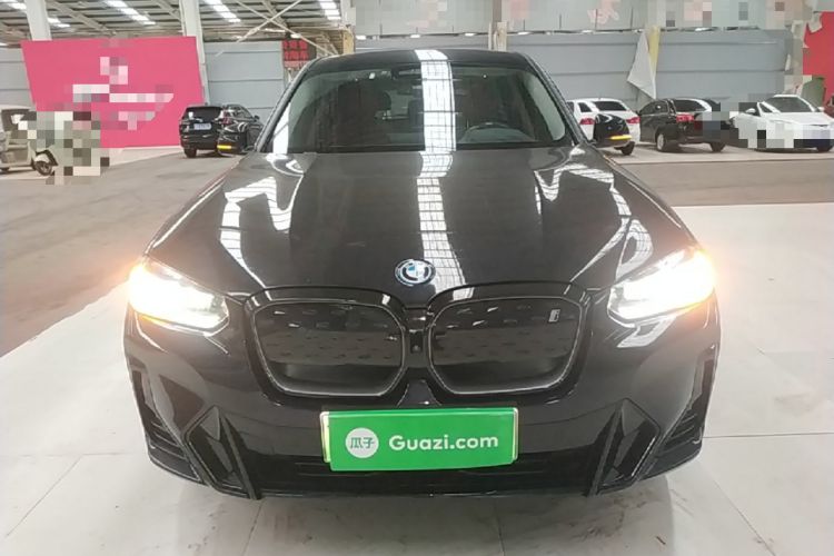 BMW iX3 2023 — фото 2