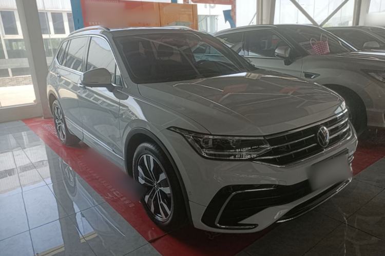 Volkswagen Tiguan L 2025 — 3
