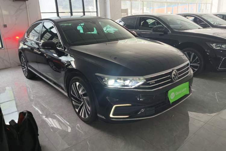 Volkswagen Magotan GTE 2020 — 3