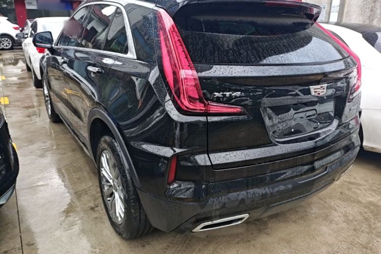 Cadillac XT4 2024 — фото 4