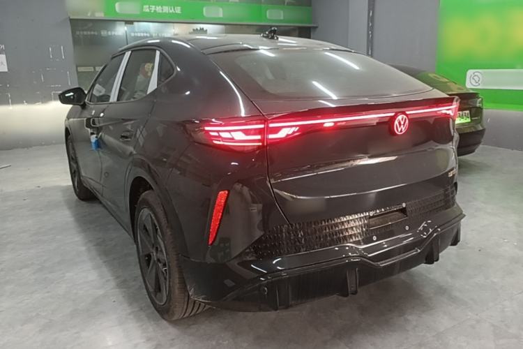 Volkswagen ID.UNYX 2025 — 4