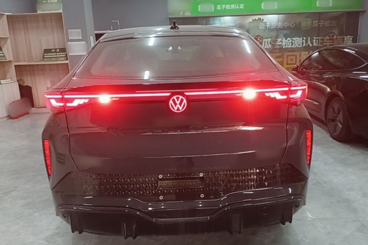 Volkswagen ID.UNYX 2025 — 5