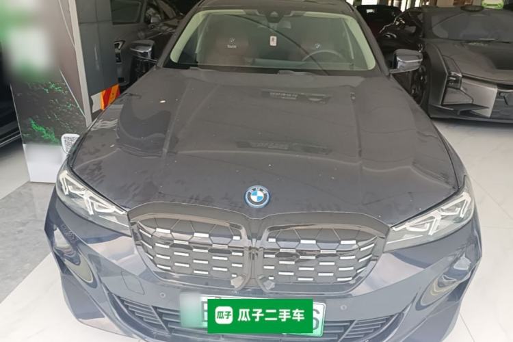 BMW i3 2022 — 2