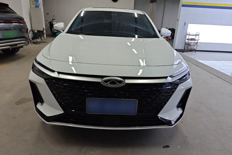 Chery Arrizo 8 2024 — 2
