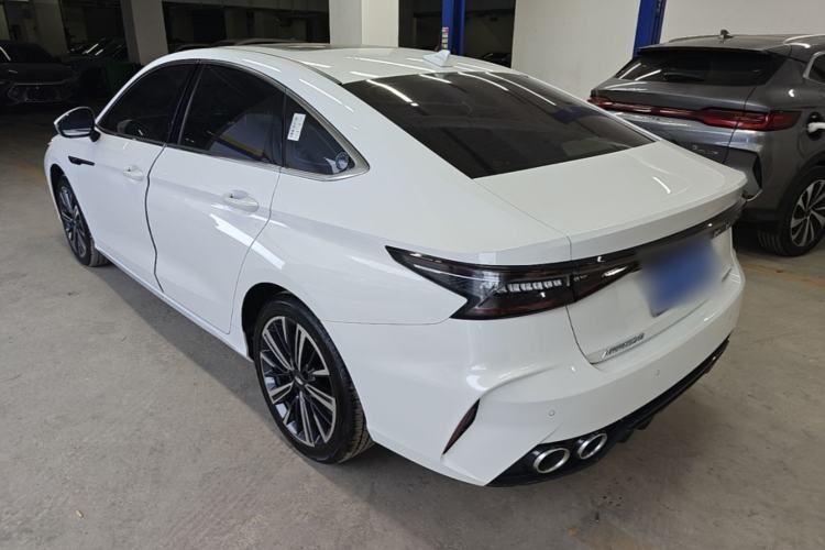 Chery Arrizo 8 2024 — 4