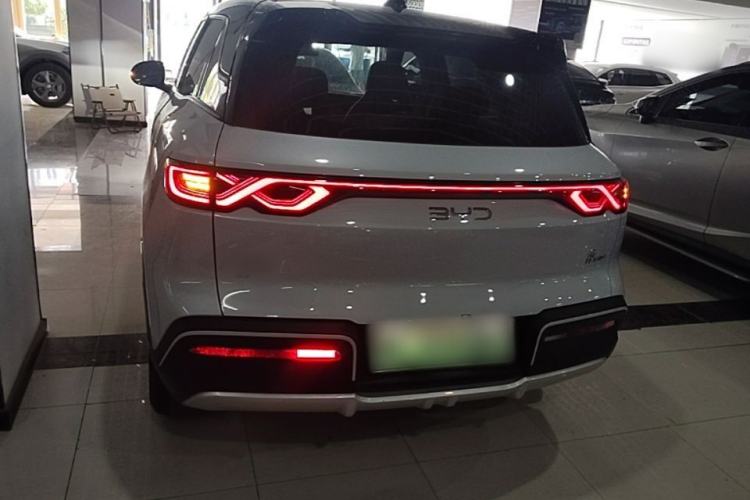 BYD Yuan UP 2024 — 5