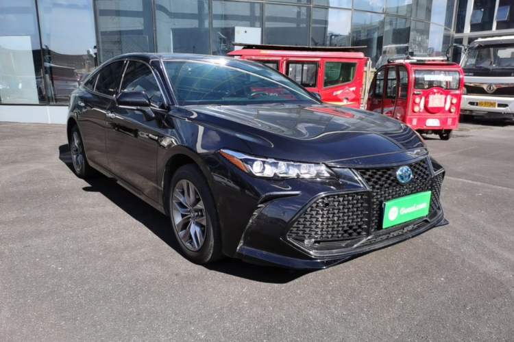Toyota Avalon 2019 — 3