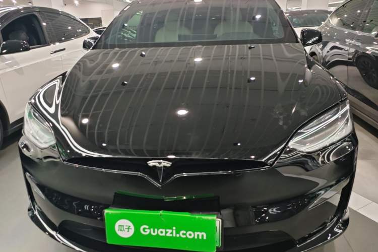 Tesla Model X 2023 — 2