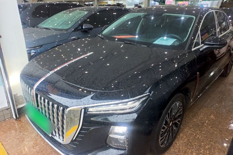 Hongqi H5 2025 — 2