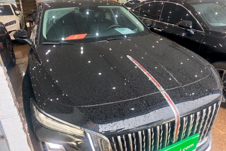 Hongqi H5 2025 — 3