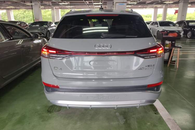 Audi Q4 e-tron 2022 — 5