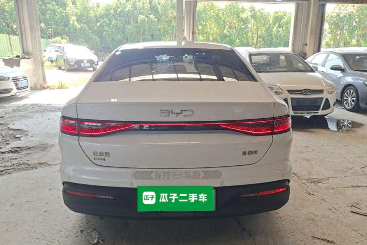BYD Seal 05 DM-i 2025 — фото 5