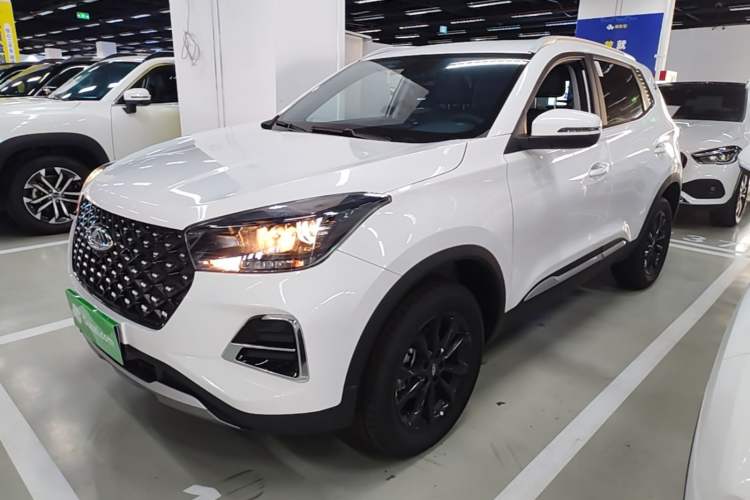 Chery Tiggo 5x 2025 — фото 1