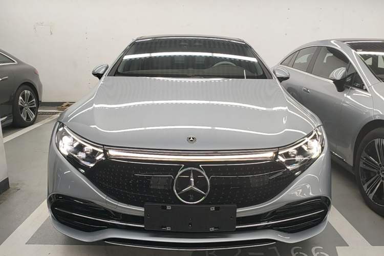 Mercedes-Benz EQS 450+ 2023 — 2