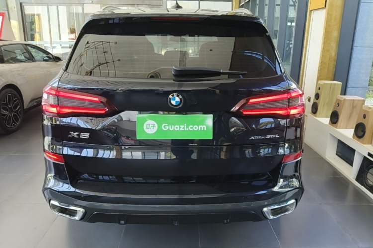 BMW X5 2022 — 5