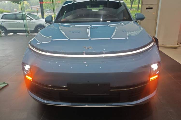 Li Auto L9 2022 — 2