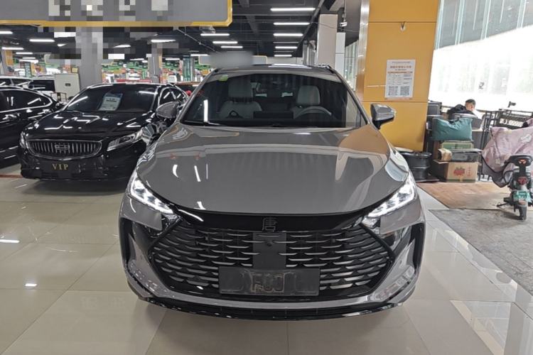 BYD Tang 2025 — 2