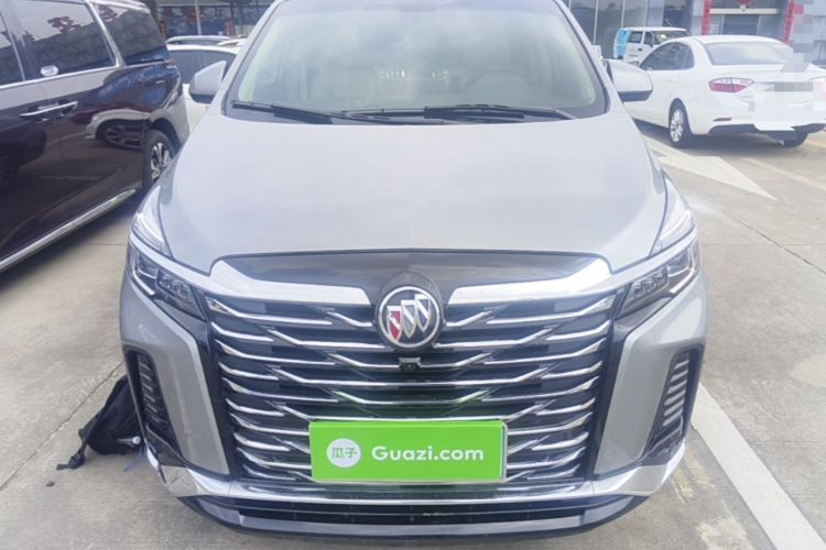 Buick GL8 2023 — 2