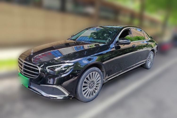 Mercedes-Benz E 300 L 2021 — фото 1