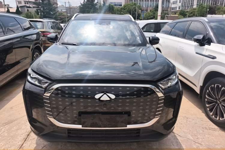 Chery Fengyun T8 2025 — 2