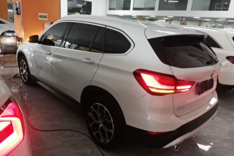 BMW X1 2021 — 4