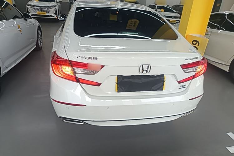 Honda Accord 2018 — 5