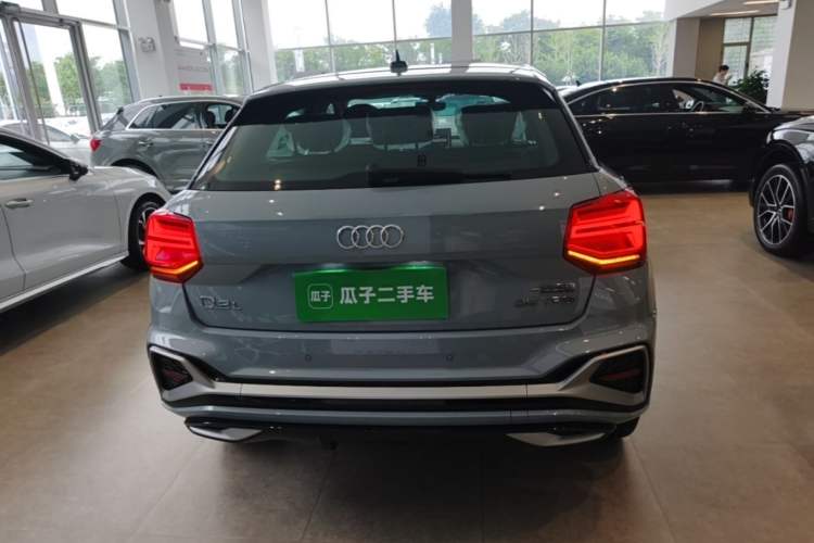Audi Q2L 2025 — 5