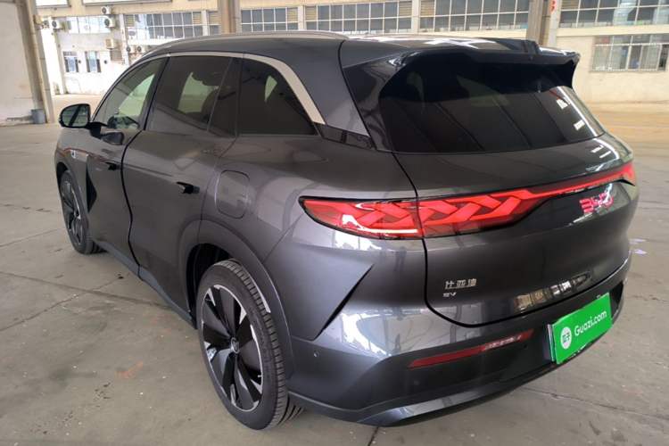 BYD Tang L 2025 — 4
